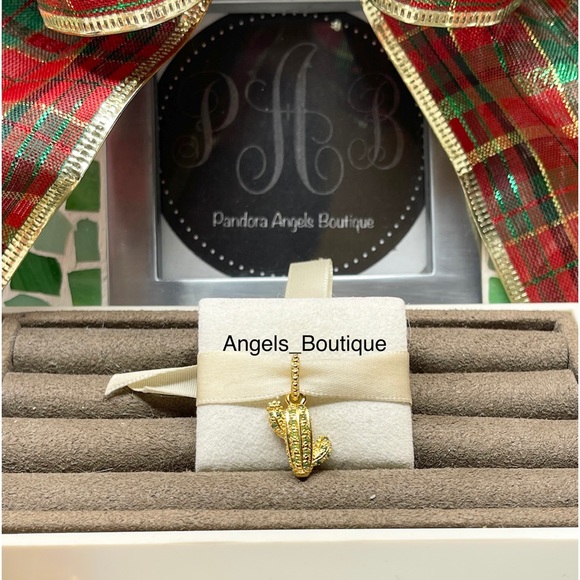 New Pandora Sparkling Desert Cactus Pendant, Gold-Plated - Picture 1 of 6